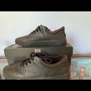 Spectre Supra skate shoe